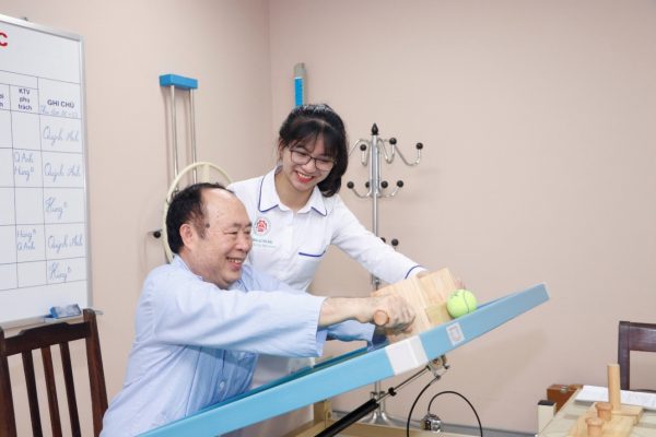 Thời gian đào tạo ngành Phục hồi chức năng phụ thuộc vào hệ đào tạo mà thí sinh lựa chọn